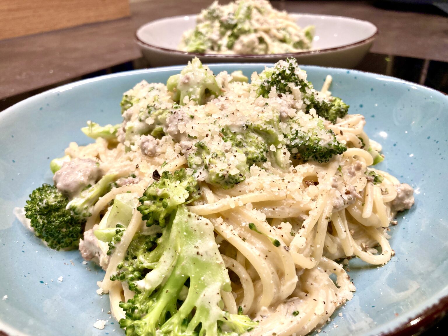 Spaghetti mit Hack-Brokkoli Soße – hobbyraum-kueche.de
